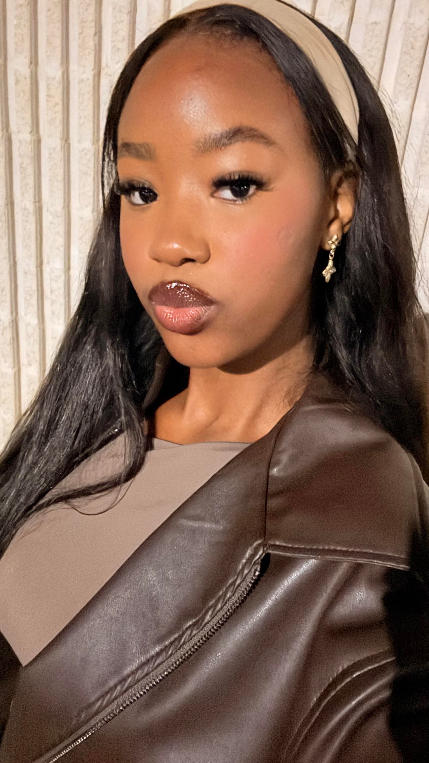 Meet Nessa - Hair By V Stylist